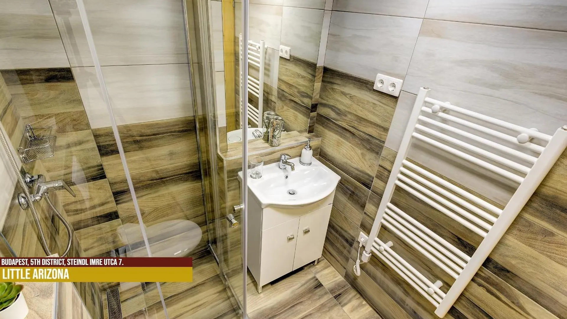 Little Americas Parliament Apartments Budapest